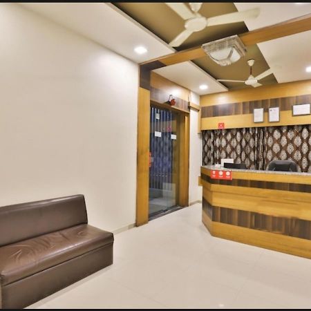 Hotel Shreenath Ahmedabad Exterior photo